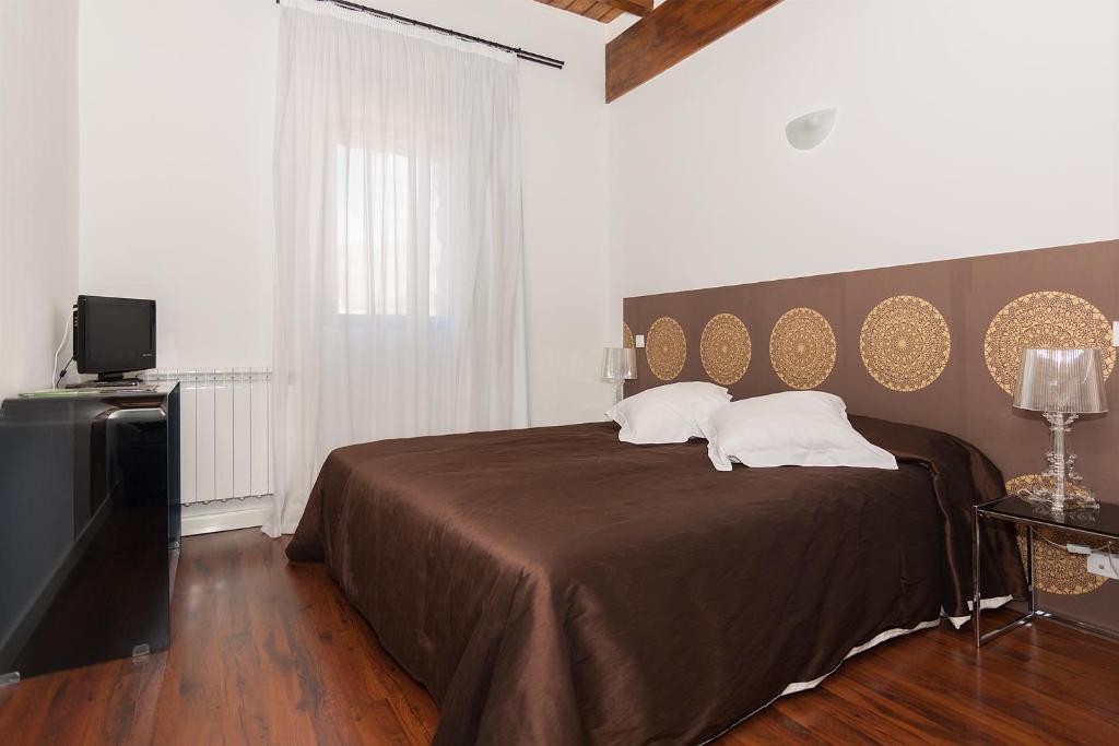 El Palacete Del Obispo Quintanilla-San Garcia Room photo